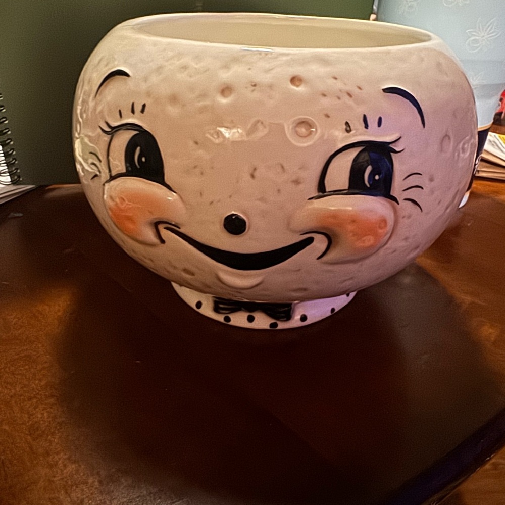 Johana Parker moon bowl